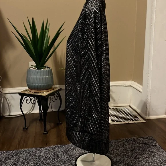 Ruby Rd. Woman’s Top - Picture 4 of 8